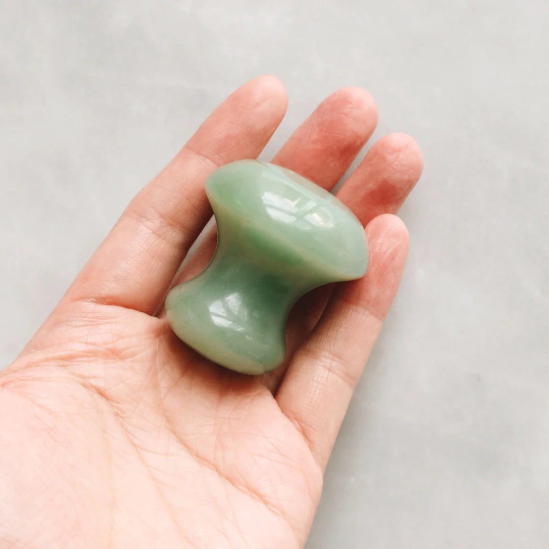 THE DE-PUFFING ROSE QUARTZ EYE MASSAGE TOOL | Gua Sha | LOSHEN & CREM