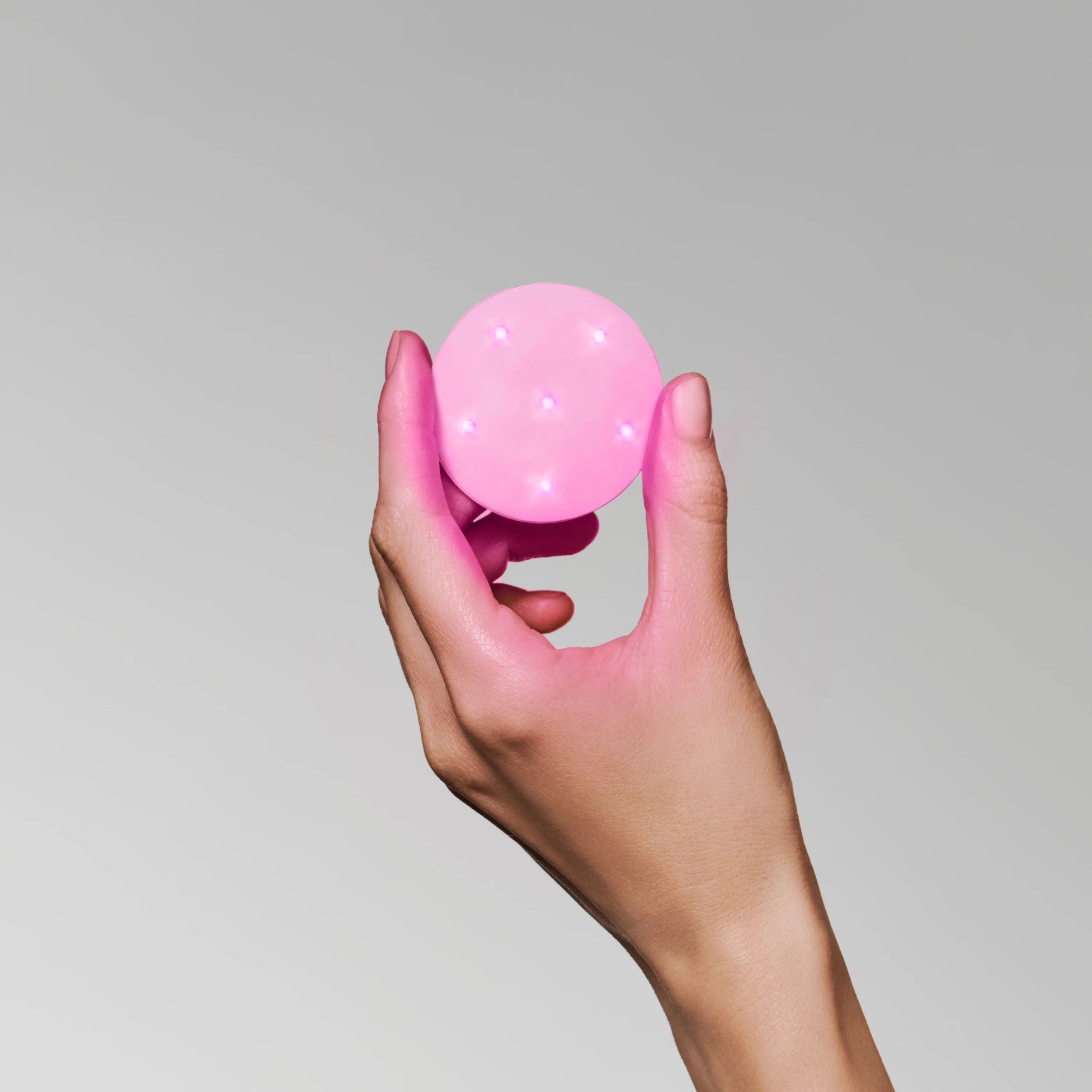 OMNILUX BLEMISH ERASER | LED mask | LOSHEN & CREM